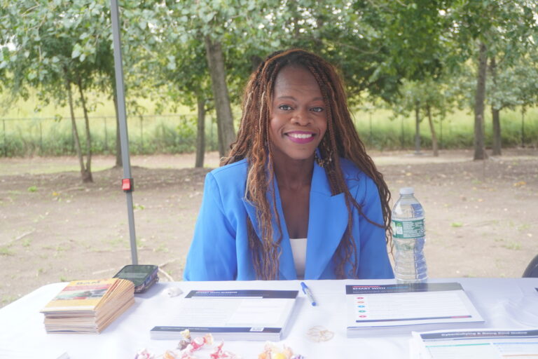 Digital Literacy Tips for Brooklyn Families: Community Board 18 Recap
